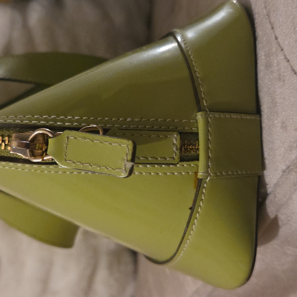 ALBERTA di Canio Genuine Leather Dome Bright Green Handbag With Dust Bag - Picture 9 of 14